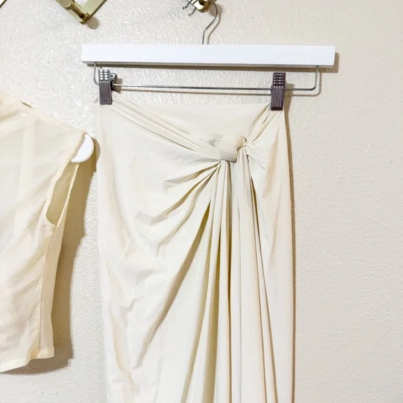 Deme By Gabriella Revolve Alyssa 3 Piece Co-Ord Set in Off White size medium - Picture 11 of 16